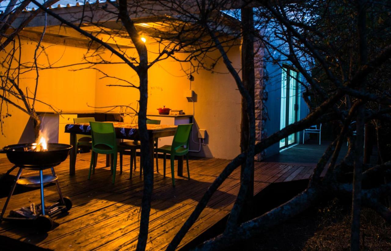 Umkhumbi Lodge Hluhluwe Exterior photo